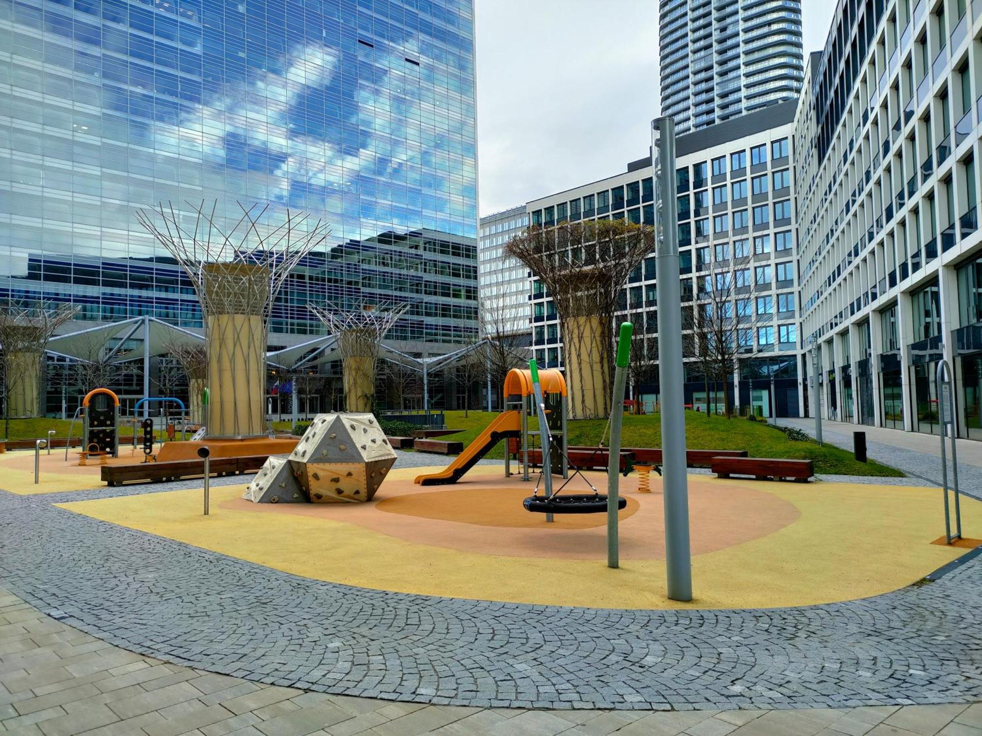 Sag Panorama City Apartment 3 Rooms Free Parking Free Wifi Братислава Екстериор снимка