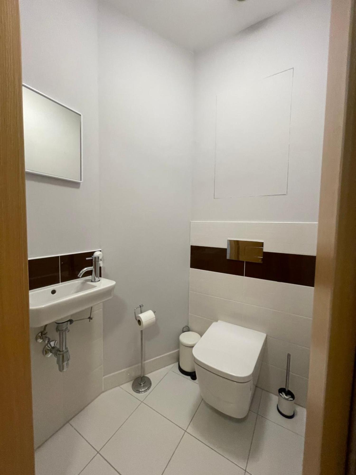 Sag Panorama City Apartment 3 Rooms Free Parking Free Wifi Братислава Екстериор снимка